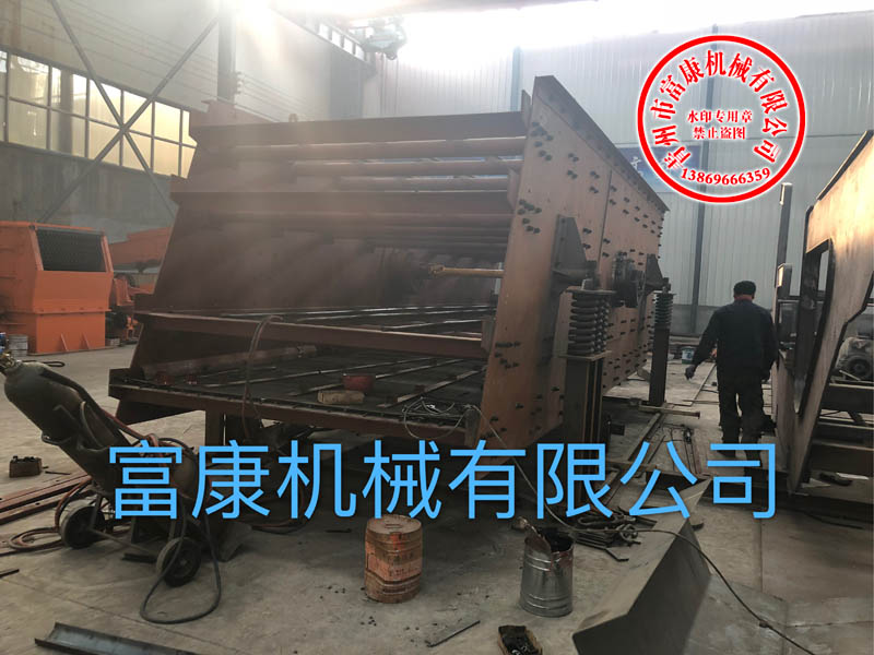 移動破碎站生產(chǎn)廠家